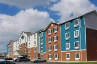 Studio 6 Extended Stay Cincinnati Sharonville OH