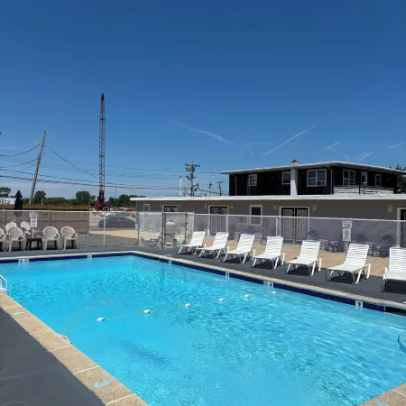 Shore Point Motel