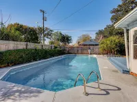 4 Mi to NAS Pensacola! Family Getaway w/ Pool Hotels in Warrington