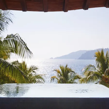 Thompson Zihuatanejo, A Beach Resort by Hyatt