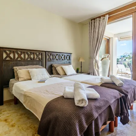 Marbella Mountain with Sea View and Pool - Happy Rentals