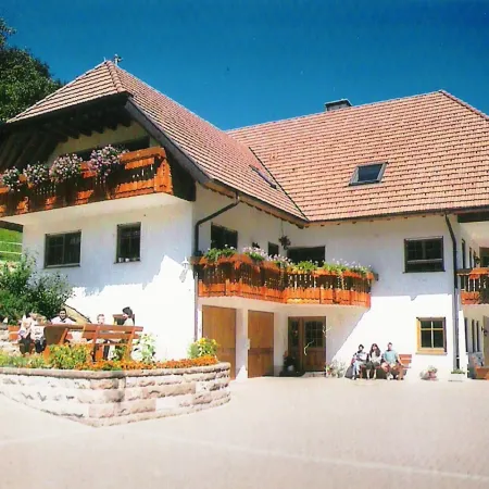Comfortable Holiday Home in a Beautiful Location