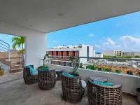 5th Coral Suite by Ixchel - Condos