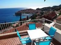 Breathtaking View - Attic Apartment - 2 estrellas