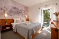 Newly Renovated Hotel Kastil