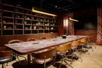 Skald Hotel Akureyri  Curio Collection by Hilton - Bintang 4