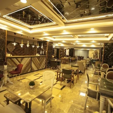 Lion Park Suites & Residence Hotel