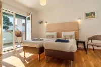 LA1 in Sesimbra With 5 Bedrooms and 4 Bathrooms - Kolam Renang