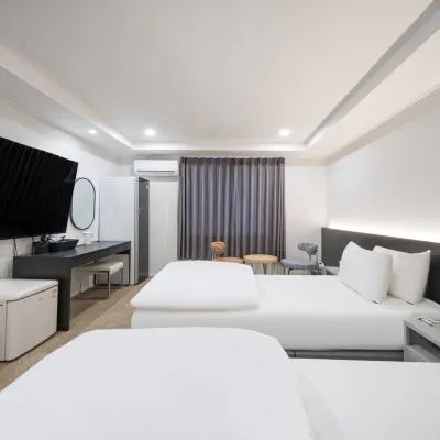 Gyeongju Lantana Bulguksa Branch Hotels near Dabo Pagoda