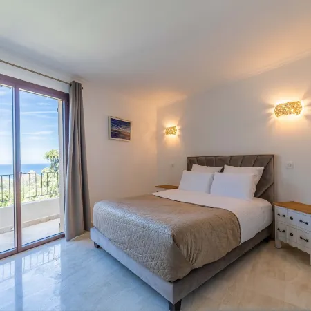 Villa Excelsior in Porto Ota