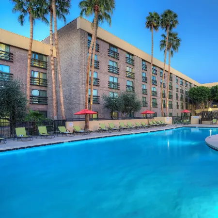 DoubleTree by Hilton Phoenix North