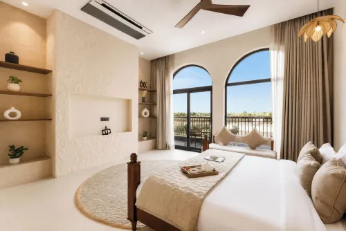 ELIVAAS Prive Heaven 6BHK Villa wth Pool -  case vacanza in affitto