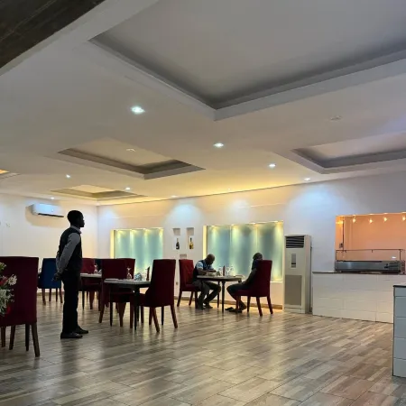 Kakanfo Inn and Conference Centre