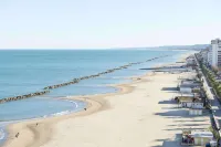Hotel Promenade - Beach