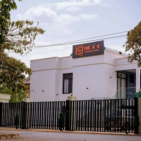 Ink & S Apartment Hotel