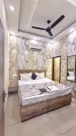 hotel 8 inn - 2-Star