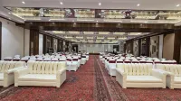 Pride Hotel Bhopal - 4 Sao