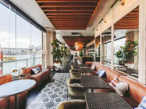Pullman Quay Grand Sydney Harbour