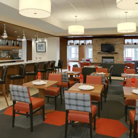 Four Points by Sheraton Cambridge Kitchener, Ontario