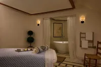 Williamsburg Lodge, Autograph Collection - Spa