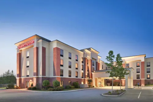 Hampton Inn & Suites Providence/Smithfield - С тренажерным залом