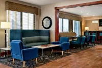 Hampton Inn Longmont - Pet friendly