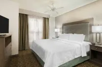Homewood Suites by Hilton Baton Rouge - Bãi đậu xe