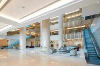 โรงแรม ฮิลตัน บราซซาวิล เลส์ ตูร์ จูเมลส์ และ เรสซิเดนซ์ - พร้อมWifi