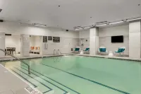 Embassy Suites by Hilton Raleigh Crabtree - Pools