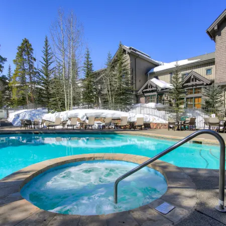 Mountain Thunder Lodge