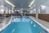 Fairfield Inn & Suites Franklin - Pools