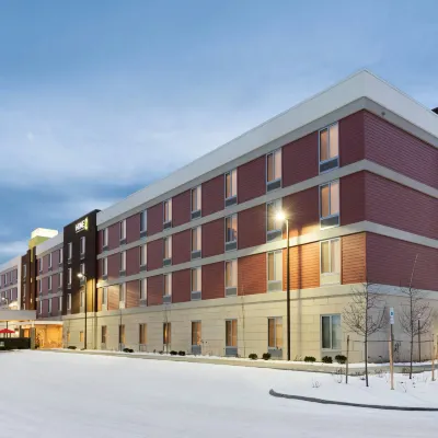 Home2 Suites by Hilton Anchorage/Midtown Hotels near Alaska Airlines Center