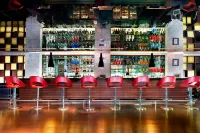 Le Méridien Coimbatore - bar