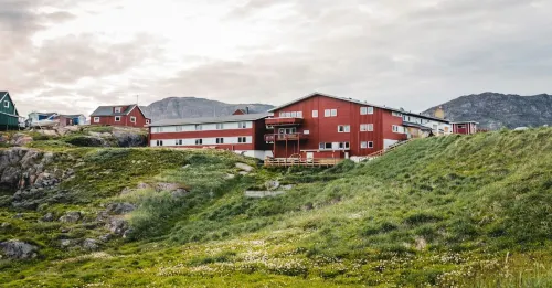 Hotel SØMA Sisimiut - 3-Star