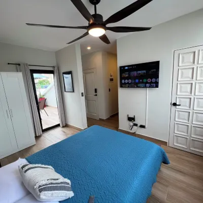 Puchita 5D - Santo Domingo, Piantini (City Center) Các khách sạn gần Trung tâm mua sắm Blue Mall