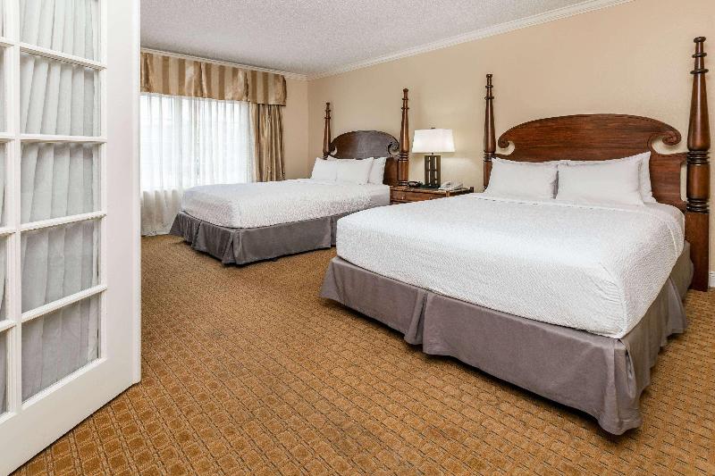 Richmond Inn & Suites Trademark Collection by Wyndham