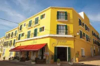 Hotel Jeni & Restaurant Hotels in Es Migjorn Gran