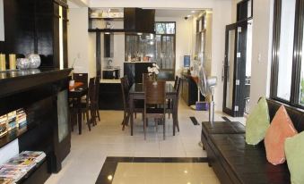One Crescent Place Hotel - Housity