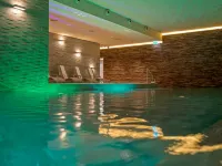 Peaks Place Apartment-Hotel & Spa - Pool