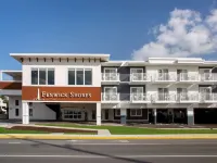 Fenwick Shores, Tapestry Collection by Hilton Hotels near Northside Park