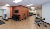 Doubletree by Hilton East Madison East - نادي رياضي