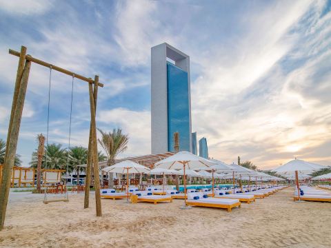 Radisson Blu Hotel and Resort Abu Dhabi Corniche