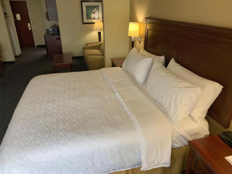 Holiday Inn Express Hotel & Suites Pampa, an Ihg Hotel