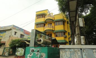 Capital O Gaurav Boarding House