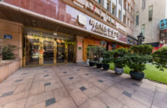 Masters Tourist Hotel