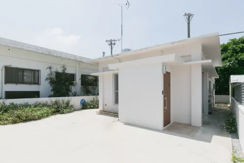 11IC37 Hotels in Uruma
