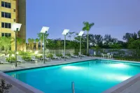 Element Miami International Airport