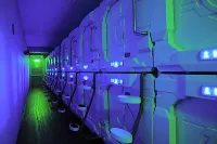 IzZzleep Aeropuerto Terminal 2 Hotel dekat Templo Evangélico Pentecostés "Eben Ezer" MIEPI