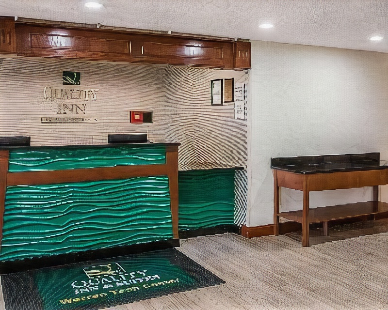 Quality Inn & Suites Warren - Detroit