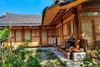 Sancheong Yes Daum Hanok Stay Pension Hotels near Mokmyeon Sibae Yuji